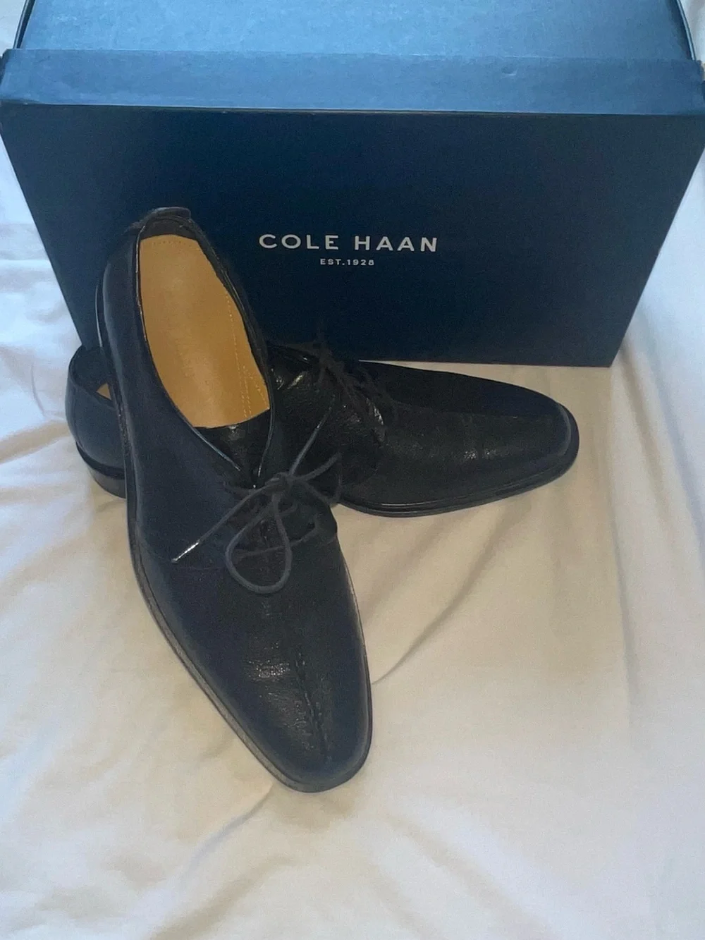 Cole Haan Black Leather Derby Lace-Up Shoes